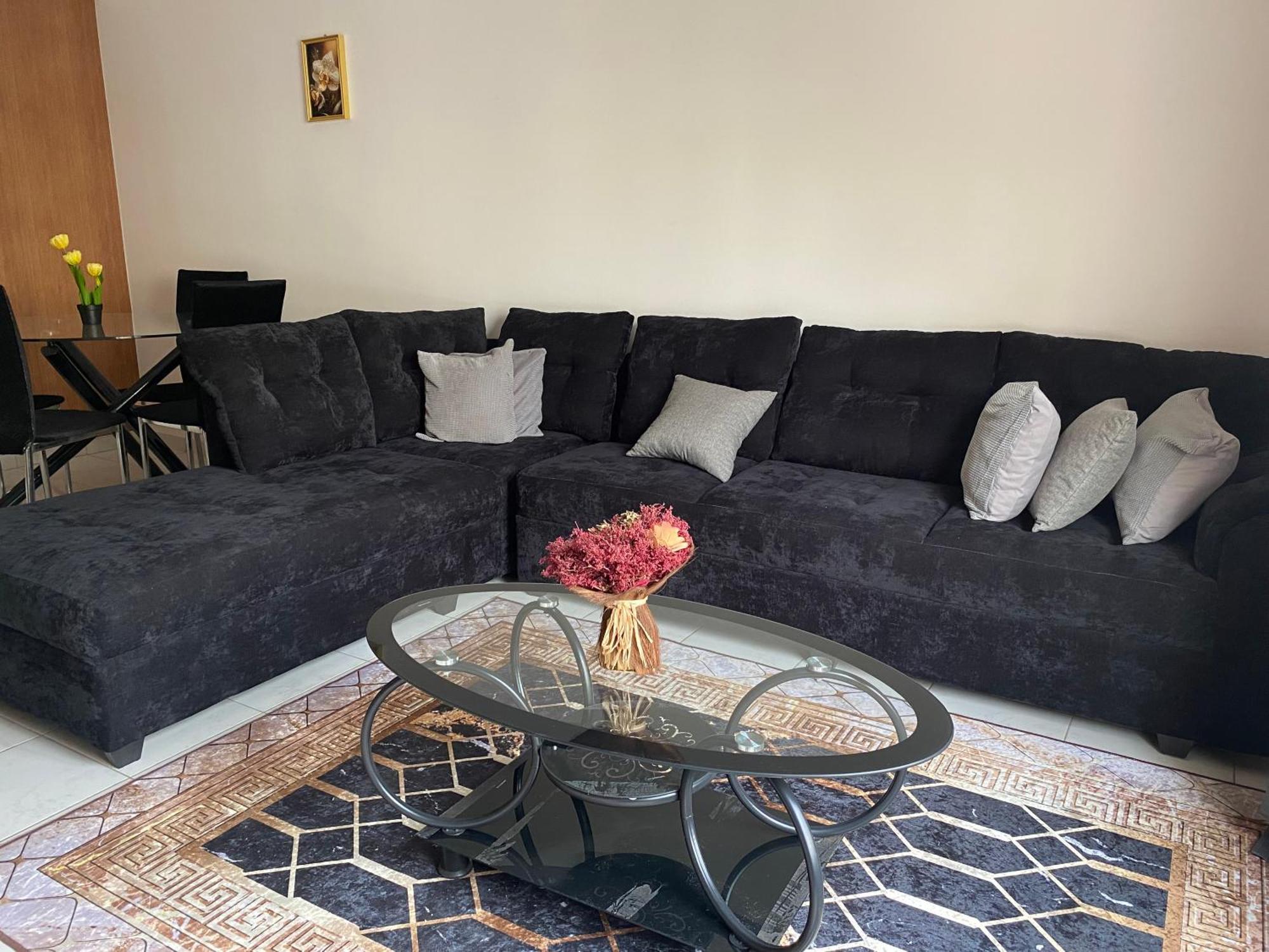Apartamento T2 Equipado E Aconchegante. Praia Bagian luar foto
